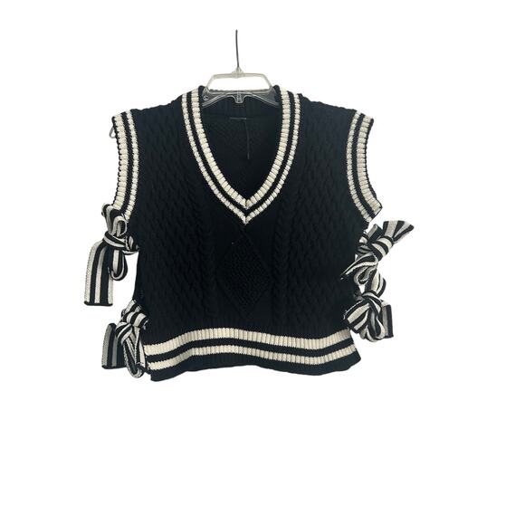 GUC Women's Sleeveless Cropped Sweater Black/White Side Ties Stripe Size Small - Picture 1 of 5